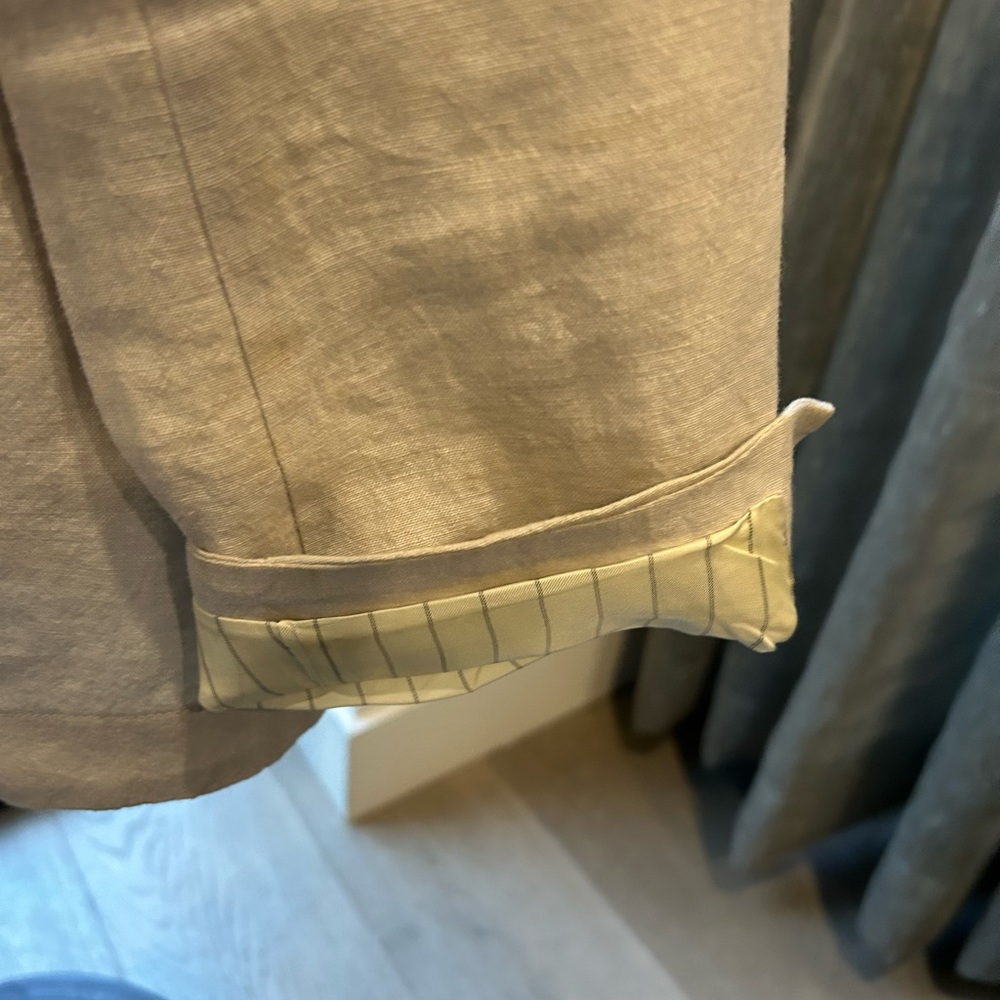 Pas de Calais Paris designed linen jacket - Picture 9 of 10